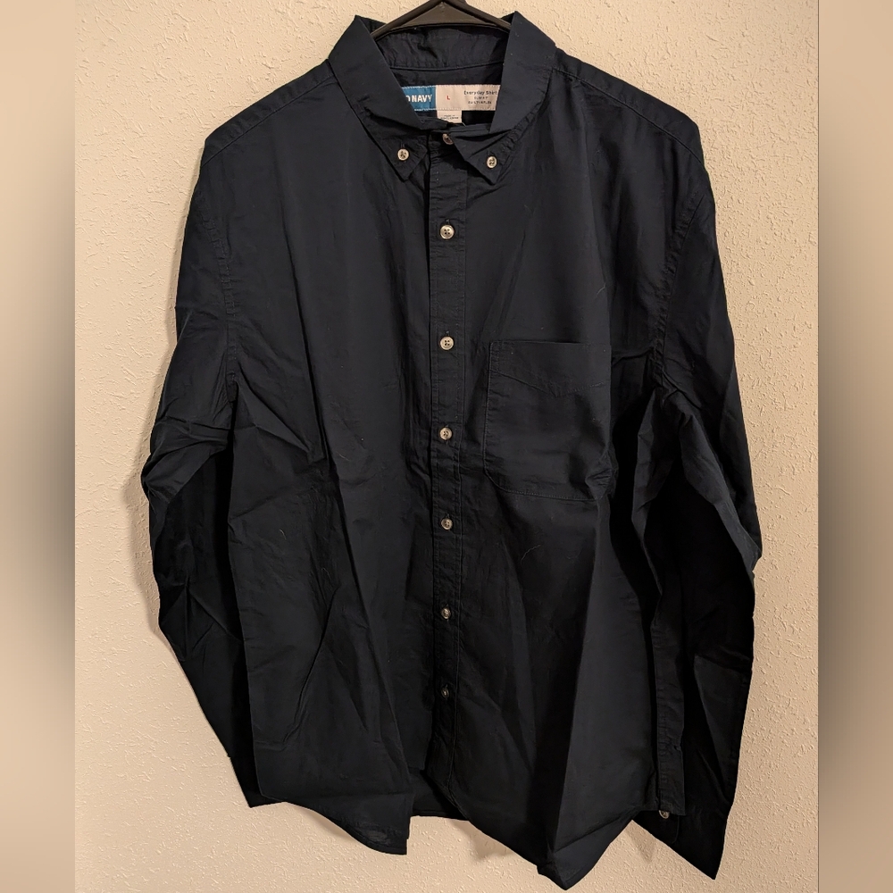 Old Navy Men's Dark Blue Dress Shirt (L)